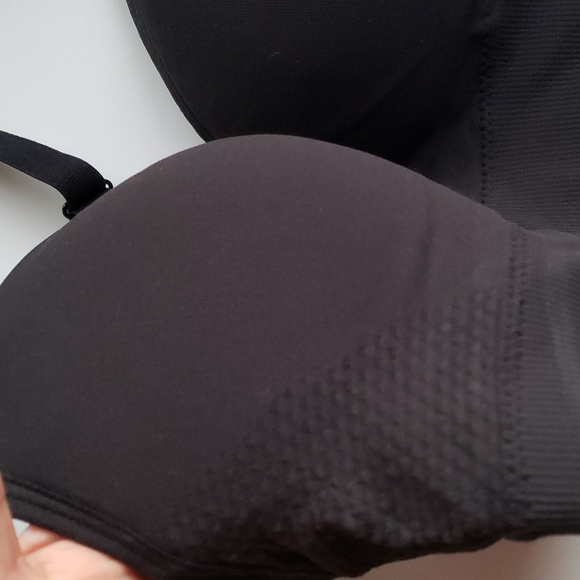 DSG Intimates & Sleepwear Nwt Dsg Womens Seamless Molded Cups